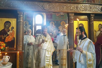 U Nevesinju arhijerejskom liturgijom počelo obilježavanje Mitrovdana