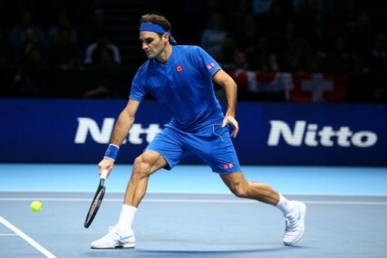 "VIDJEĆEMO KOLIKO GORIVA JE OSTALO U REZERVOARU" Federer stigao do 100. pehara u karijeri