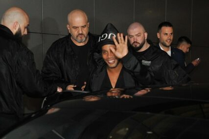 RONALDINJO U PROBLEMU Sud slavnom Brazilcu zaplijenio imovinu, automobile, slike…