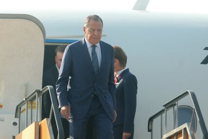 “Žele da do kraja zabiju klin između nas” Lavrov poručio da je Rusija spremna da pomogne Evropi u prevazilaženju krize