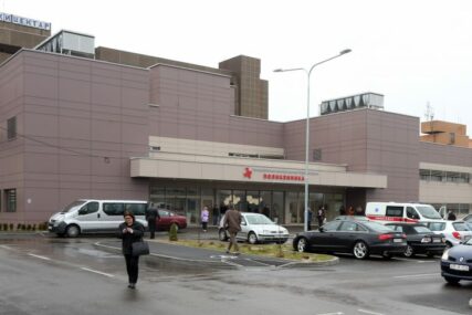 RASTE PORESKI DUG Bolnice i dalje najveći dužnici