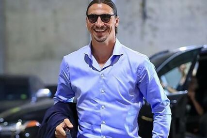 Turisti ga oduševljeno gledali: Zlatan Ibrahimović se provodi na jahti uz Cecin veliki hit