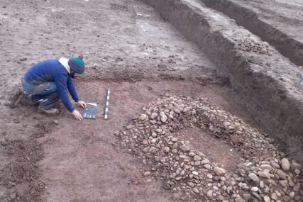 U Semberiji otkriven skeletni grob iz ranog bronzanog doba