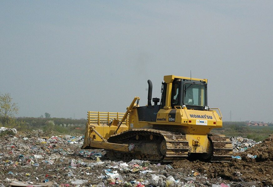 Neophodna treća sanitarna ćelija za odlaganje otpada: Rad regionalne deponije doveden u pitanje