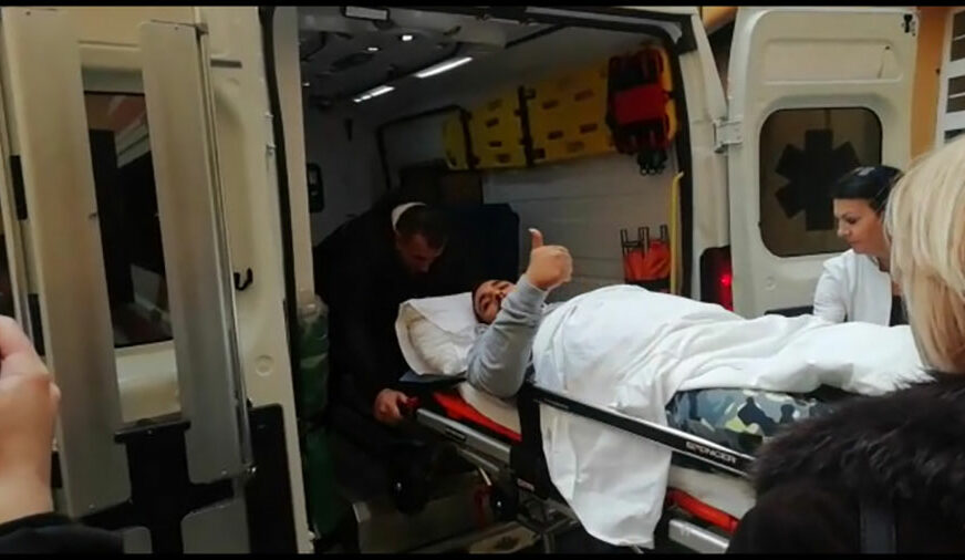 LIJEPE VIJESTI Darko Lazić napustio bolnicu, evo šta je odgovorio na pitanje KAKO SE OSJEĆA