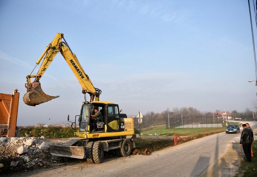 U toku proširenje Ulice Mlađe Ćusića u naselju Drakulić