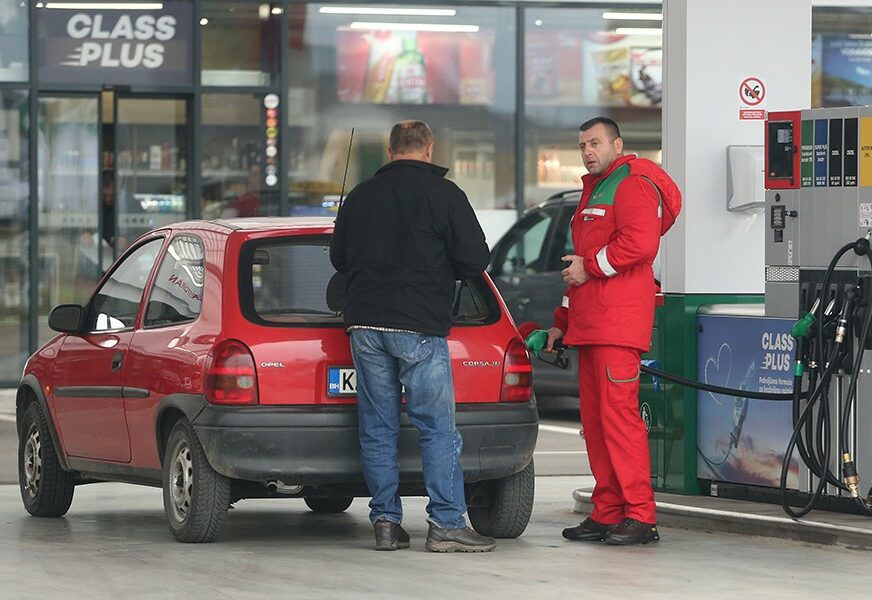 NEIZVJESNOST NAKON ODLUKE VLADE Šta o poskupljenju goriva u Srpskoj kažu naftaši