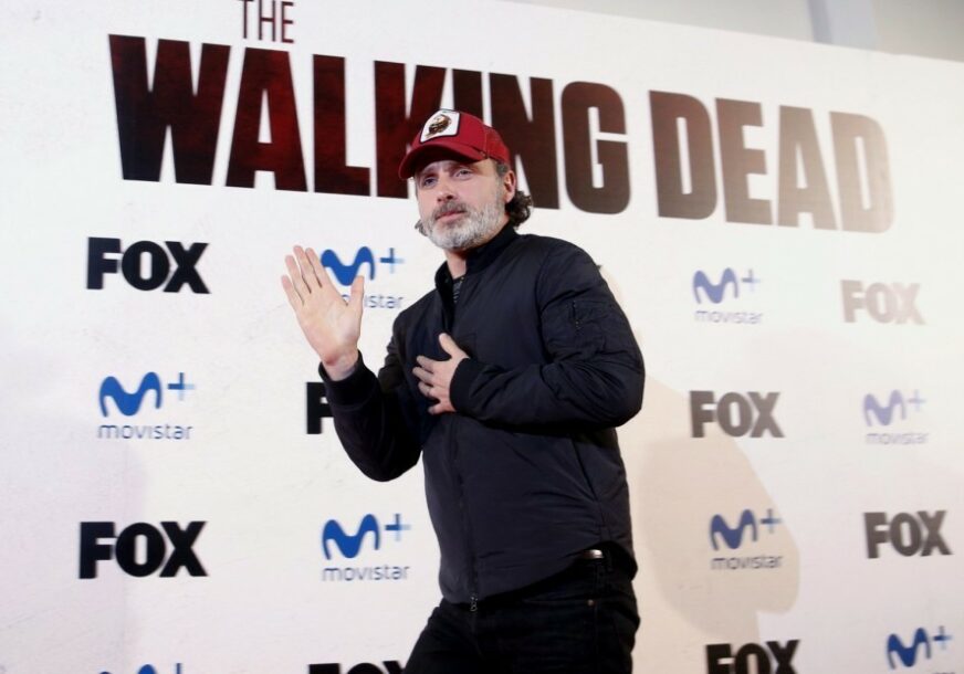 Šta se dešava sa kultnom serijom “Walking Dead”?: Šerif Rik Grajms dobija tri filma