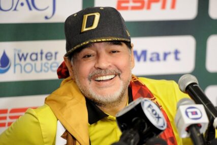 PREKRŠIO ETIČKI KODEKS Maradona kažnjen nakon što je pobjedu posvetio Maduru