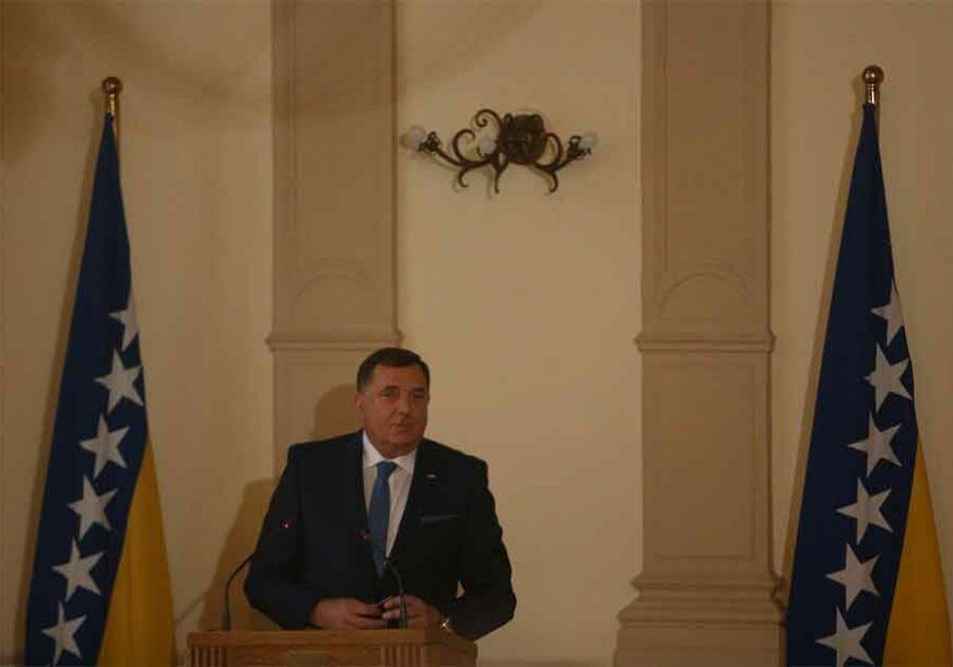 PRVI DODIKOV GOVOR U PREDSJEDNIŠTVU BiH "Ukoliko BiH ne pokaže novi zamah, ne vidim svoje mjesto ovdje"