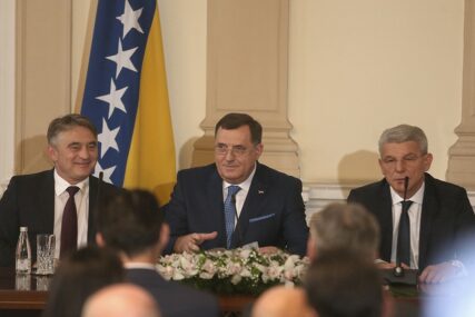 Čekaju Dodikov odgovor: Hitna telefonska sjednica Predsjedništva BiH zbog Centralne banke