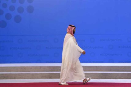 APSOLUTNI HIT Saudijski princ skrenuo pažnju OBUĆOM na samitu G20 (FOTO)