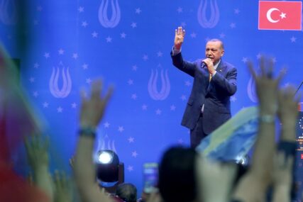 Erdogan ZAPRIJETIO: Ako se poljulja Turska, poljuljaće se i BiH