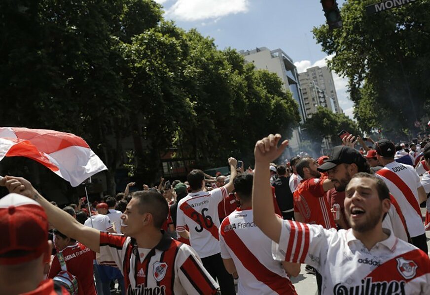 SPEKTAKL ĆE BITI ODIGRAN "Monumental" otvoren za utakmicu River Plate i Boke Juniors