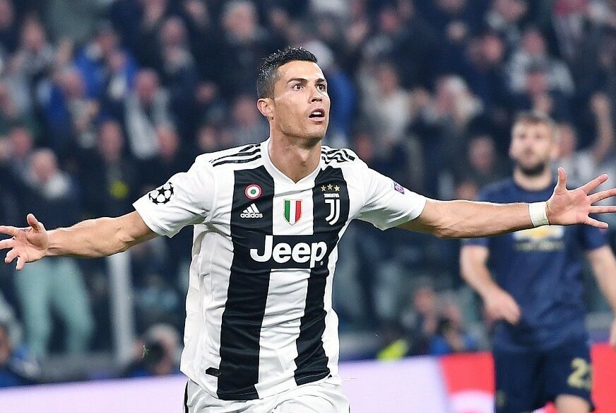 NOVI PEHAR U VITRINAMA Ronaldo presudio Milanu i osvojio prvi trofej u Juventusu (FOTO, VIDEO)