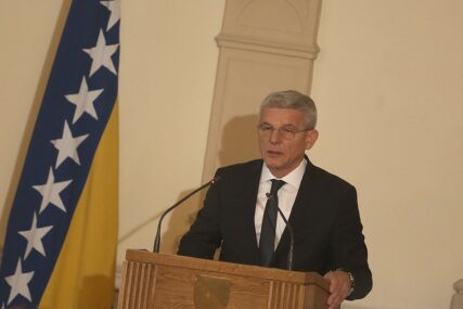 Džaferović: Dodikova posjeta Beogradu nije zvanična, to je njegov PRIVATNI ČIN