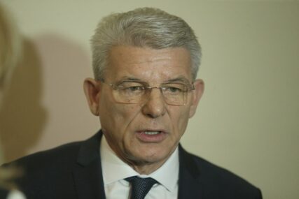 "DOBILI SMO INFORMACIJU POVJERLJIVE PRIRODE" Džaferović istakao da će Predsjedništvo razgovarati o aferi "selefije"