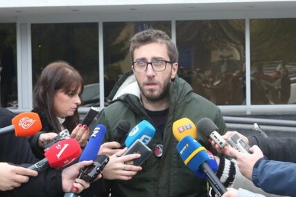 SEDMA SILA NEZADOVOLJNA Novinari od novog saziva NSRS traže HITNO rješavanje POKUŠAJA UBISTVA Vladimira Kovačevića