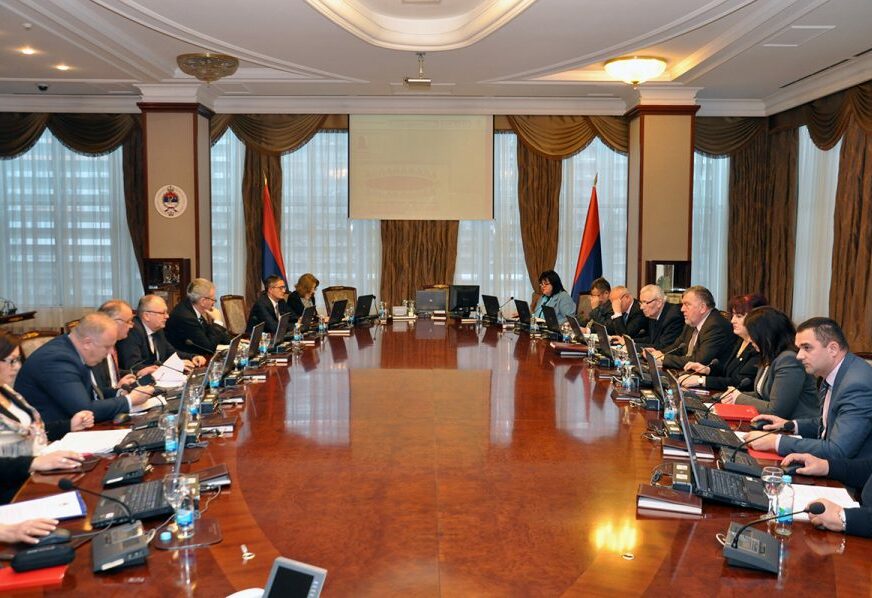NOVA MINISTARSTVA Reorganizacija Vlade Srpske prije izbora premijera i ministara