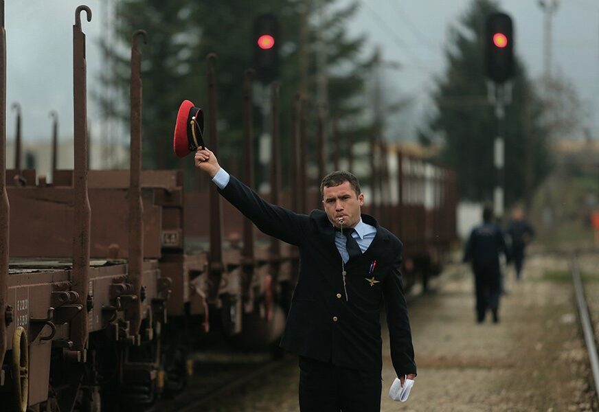 MANJAK RADNIKA, VIŠAK NERADNIKA I željezničari bježe u Sloveniju