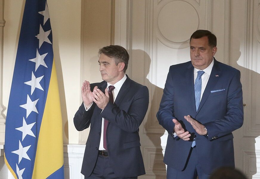 KAO U SLUČAJU MODRIČE Komšić pozvao Dodika da OVAKO zaštiti povratnike u Kozarcu