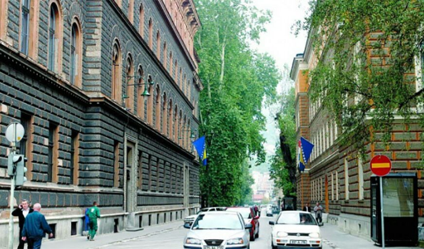 Okršaj službenica u Ministarstvu spoljnih poslova BiH: „Skloni se, KLOŠARKO. Zašto si me GURNULA?“
