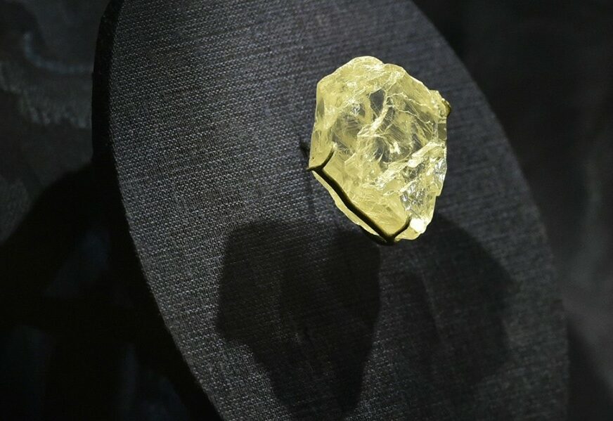 ZVUČI INTERESANTNO Hiljadu biliona tona dijamanata moglo bi ležati duboko ispod površine Zemlje
