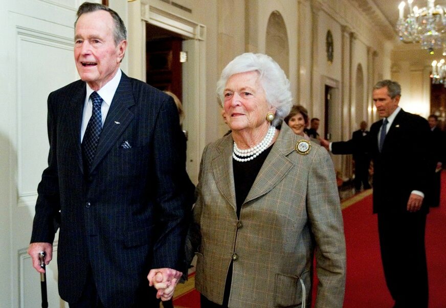 OSAM MJESECI NAKON ŠTO JE IZGUBIO SUPRUGU Umro bivši američki predsjednik Džordž Buš