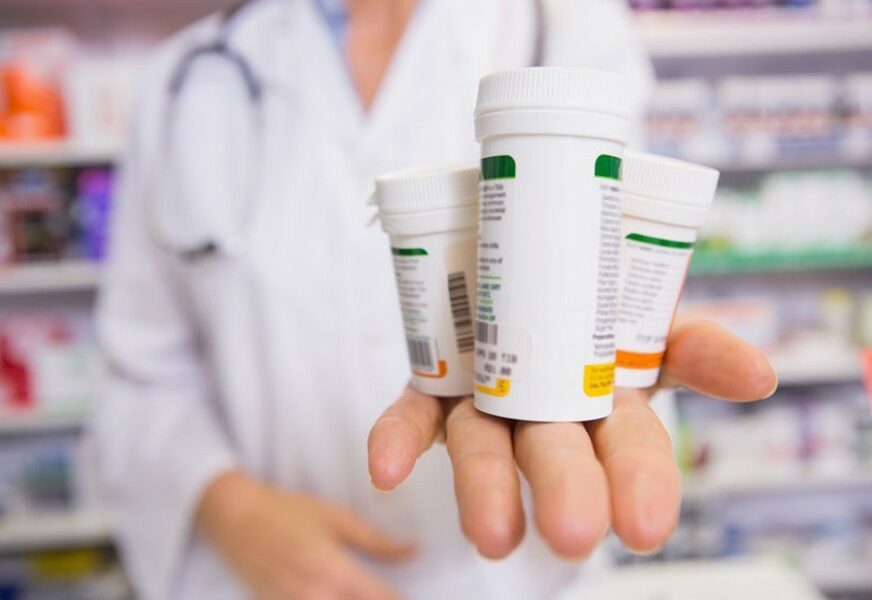 PREPISALI MILIONE OPASNIH PILULA Doktori davali nedozvoljene lijekove u zamjenu za SEKSUALNE USLUGE