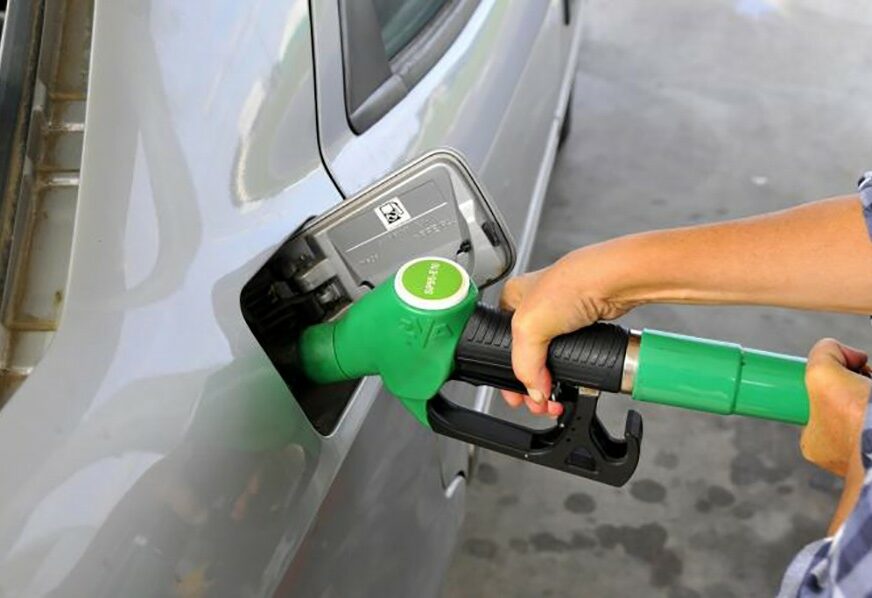 U FBiH gorivo skuplje za pet feninga, litar prosječno košta 2,31 KM