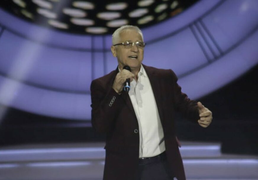 KONKURENCIJA DODIKU I KOLINDI Predsjednik SO Gradiška pjevao u emisiji “Nikad nije kasno” (VIDEO)
