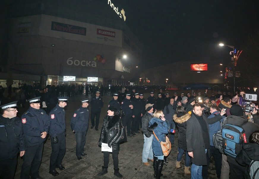 Član grupe “PRAVDA ZA DAVIDA” osuđen na 20 DANA ZATVORA i novčano kažnjen
