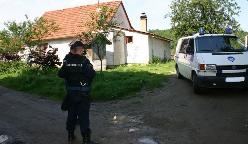 IZREŠETAN NA PRAGU PORODIČNE KUĆE Nakon četiri godine zločin u Prijedoru NIJE RASVIJETLJEN