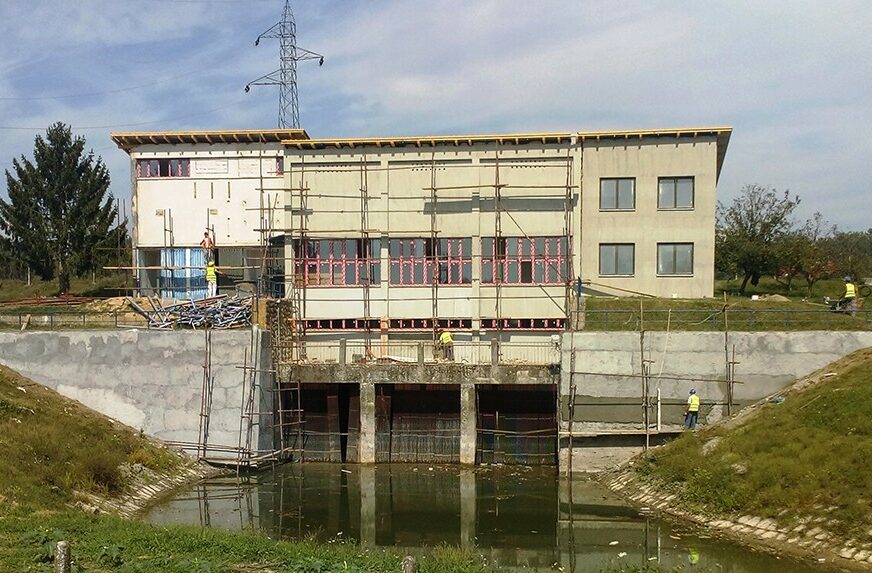 Odbornici traže izvještaj o crpkama na Savi: Raste strah od poplava u Srpcu