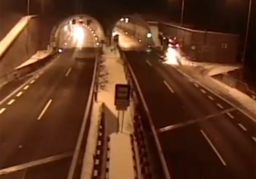 NEVJEROVATNO Vozač je podigao automobil na vrh tunela, izokretao se u vazduhu i OSTAO NEPOVRIJEĐEN (VIDEO)