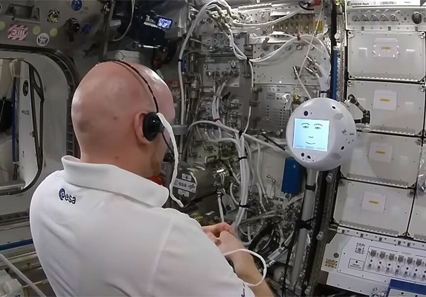 Astronauti dobili savršenog svemirskog prijatelja (VIDEO)