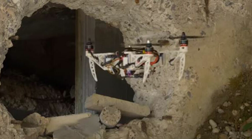 MIJENJA OBLIK Na Univerzitetu u Cirihu napravljen dron IDEALAN ZA MISIJE SPASAVANJE (VIDEO)