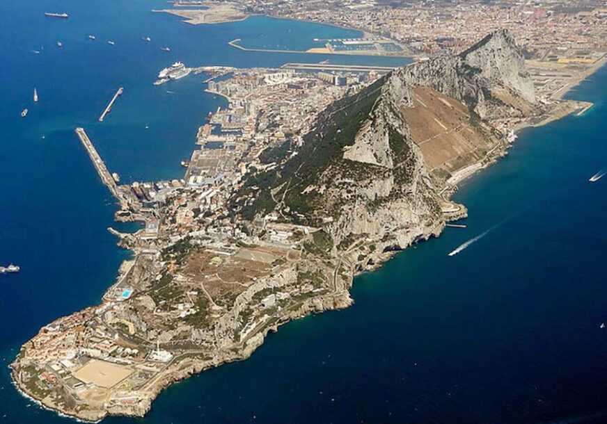 "BRANIMO SVOJ SUVERENITET" Vilijamson poručio da će Britanija štititi svoje interese na Gibraltaru