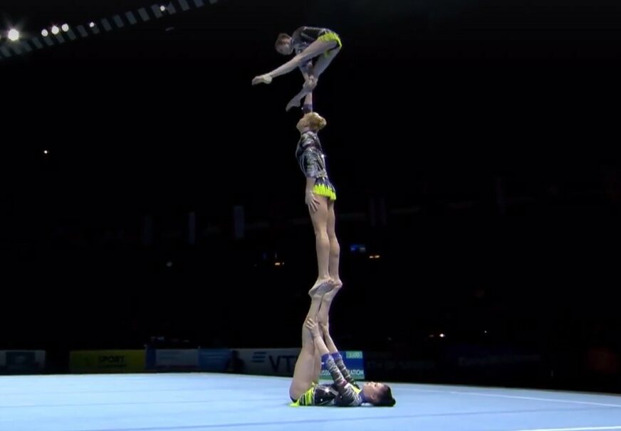 NEVJEROVATNE RUSKE GIMNASTIČARKE Ove akrobacije su rezultat upornog treninga i jake volje (VIDEO)