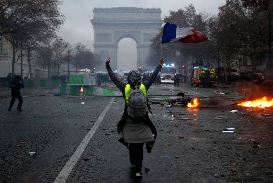 KATASTROFALNE POSLJEDICE Protesti "žutih prsluka" predstavljaju ozbiljan udarac francuskoj privredi