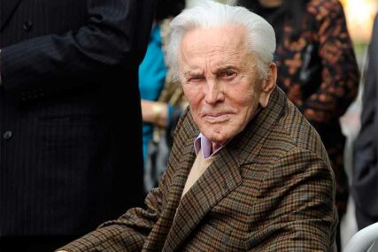"ZA SVIJET BIO JE LEGENDA" Preminuo čuveni glumac Kirk Daglas u 103. godini