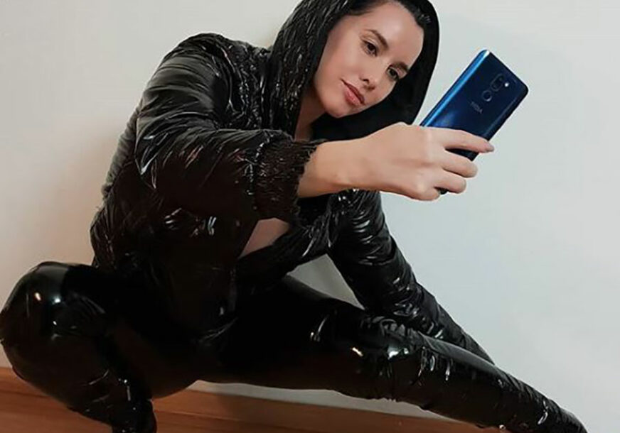 NISTE JE OVAKVU VIDJELI Nives Celzijus ostavila sve bez daha svojim neobičnim izgledom
