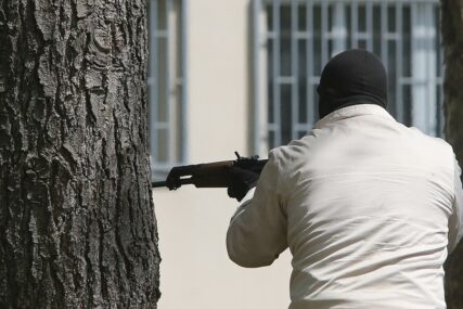 “DOBIJAMO INFORMACIJE OD SVOJIH PARTNERA”  U Interpolovoj bazi oko 50.000 dosijea o teroristima