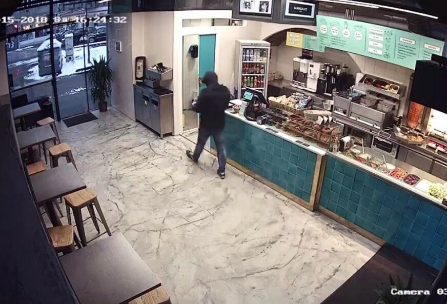 OVAJ PLJAČKA JE HIT NA INTERNETU “Zašto je morao da ukrade cijeli ražanj?!” (VIDEO)