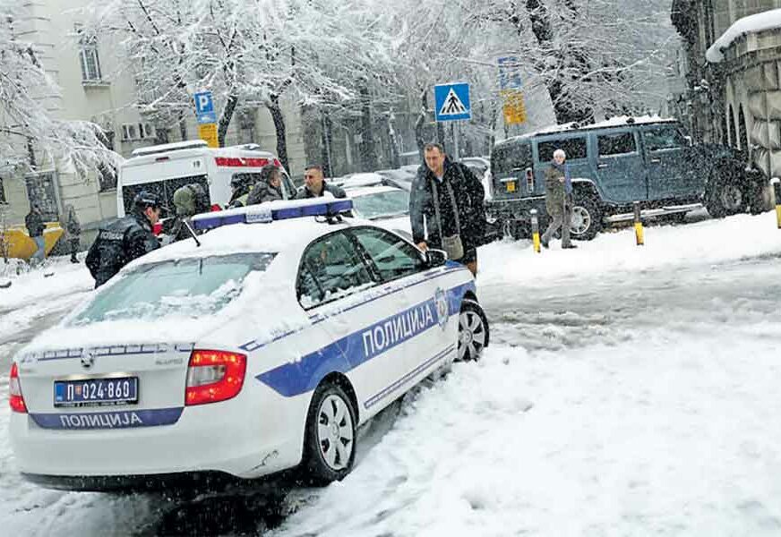 Ukinut pritvor vozaču "hamera" koji je divljao u Beogradu