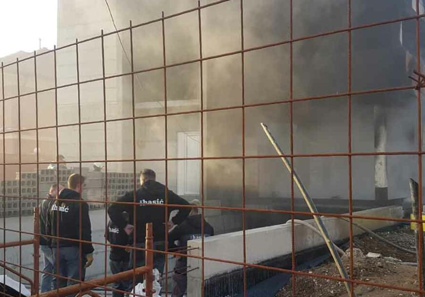 Požar u Bijeljini: Dvije osobe završile u bolnici