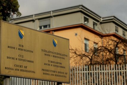 PREBACIVALI ROBU PREKO DRINE Podignuta optužnica zbog krijumčarenja tekstila iz Srbije