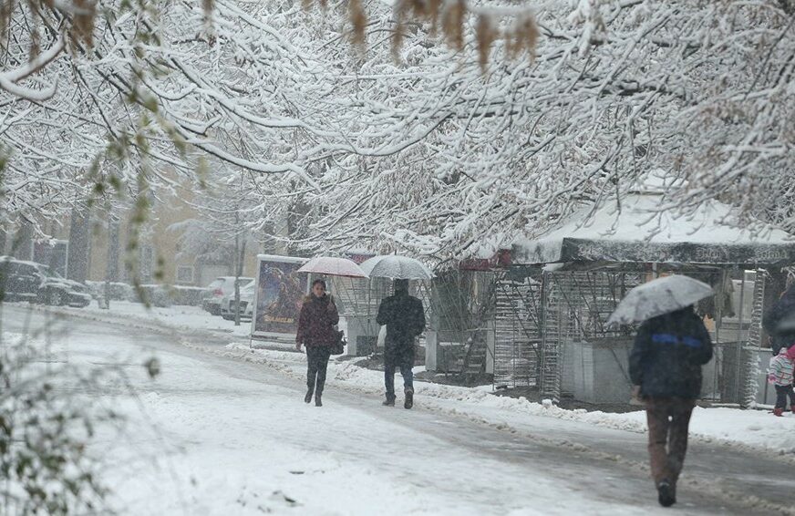 U većem dijelu BiH snijeg, jutro najhladnije na Bjelašnici