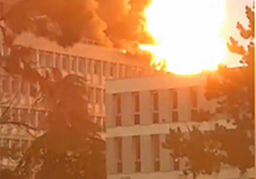 EKSPLOZIJA U FRANCUSKOJ Detonacije odjeknule studentskim kampusom, najmanje troje povrijeđeno (VIDEO)