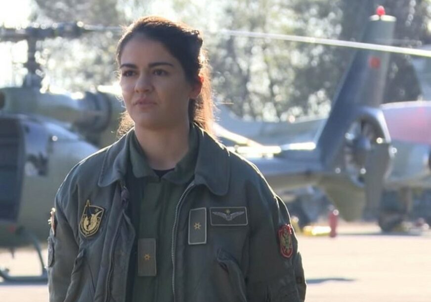 ONA JE PRVA ŽENA PILOT U CRNOJ GORI Kristina ruši predrasude i ima važnu poruku za sve (VIDEO)